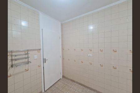 Apartamento para alugar com 56m², 2 quartos e 1 vaga Apartamento para alugar com 56m², 2 quartos e 1 vagaCozinha e Área de Serviço