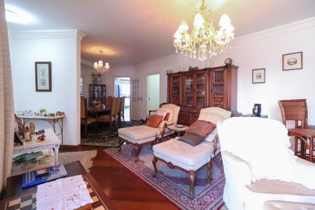 Apartamento à venda com 177m², 3 quartos e 2 vagas Apartamento à venda com 177m², 3 quartos e 2 vagasSala