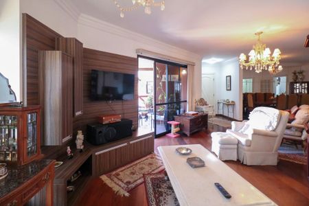 Apartamento à venda com 177m², 3 quartos e 2 vagas Apartamento à venda com 177m², 3 quartos e 2 vagasSala