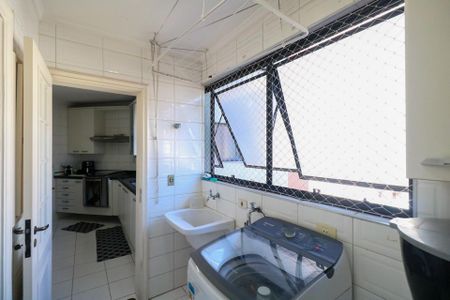Apartamento à venda com 177m², 3 quartos e 2 vagas Apartamento à venda com 177m², 3 quartos e 2 vagasÁrea de Serviço