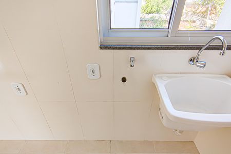 Apartamento para alugar com 54m², 1 quarto e sem vagaÁrea de Serviço