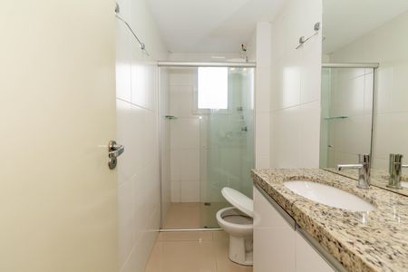 Apartamento para alugar com 75m², 2 quartos e 1 vaga Apartamento para alugar com 75m², 2 quartos e 1 vagaBanheiro Social
