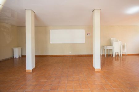 Apartamento para alugar com 55m², 2 quartos e 1 vagaÁrea comum