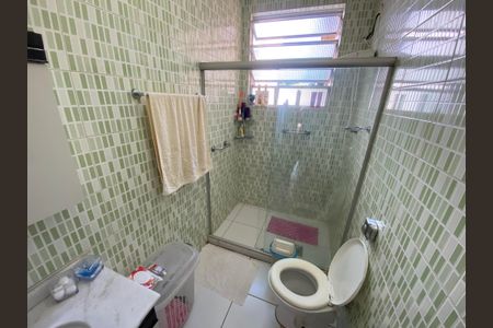 Casa à venda com 148m², 3 quartos e 1 vaga Casa à venda com 148m², 3 quartos e 1 vagaBanheiro 2