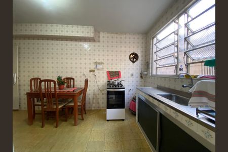 Casa à venda com 148m², 3 quartos e 1 vaga Casa à venda com 148m², 3 quartos e 1 vagaCozinha