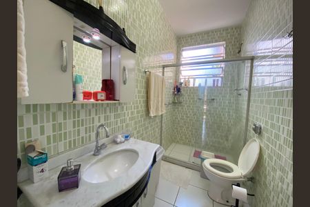 Casa à venda com 148m², 3 quartos e 1 vaga Casa à venda com 148m², 3 quartos e 1 vagaBanheiro 2