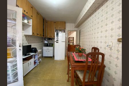 Casa à venda com 148m², 3 quartos e 1 vaga Casa à venda com 148m², 3 quartos e 1 vagaCozinha