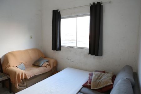 Casa à venda com 200m², 2 quartos e 5 vagasSala