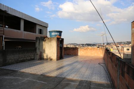 Casa à venda com 200m², 2 quartos e 5 vagasTerraço e Garagem