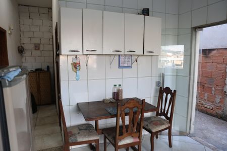 Casa à venda com 200m², 2 quartos e 5 vagasCozinha