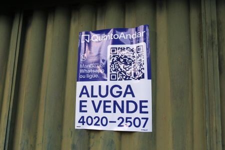 Casa à venda com 200m², 2 quartos e 5 vagasPlaquinha 