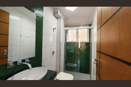 Apartamento para alugar com 66m², 2 quartos e 1 vaga Apartamento para alugar com 66m², 2 quartos e 1 vagaBanheiro