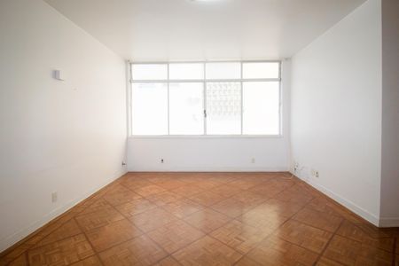 Apartamento à venda com 115m², 3 quartos e 1 vagaSala