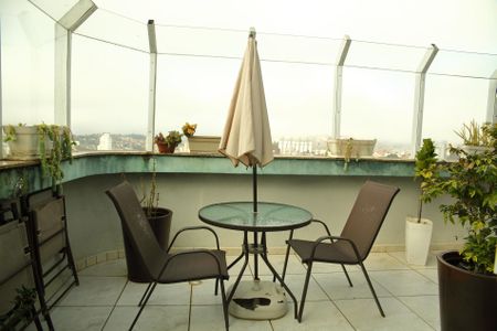 Apartamento à venda com 212m², 3 quartos e 3 vagasCobertura 