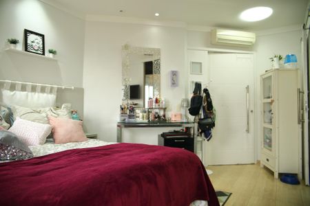 Apartamento à venda com 212m², 3 quartos e 3 vagasSuíte 1