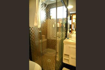 Apartamento à venda com 212m², 3 quartos e 3 vagasBanheiro Suíte 2 