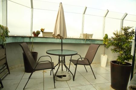 Apartamento à venda com 212m², 3 quartos e 3 vagasCobertura 