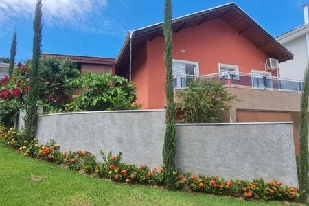 Casa de condomínio à venda com 197m², 2 quartos e 4 vagas