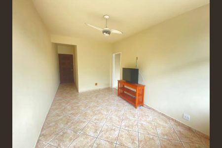 Apartamento à venda com 75m², 2 quartos e 1 vaga