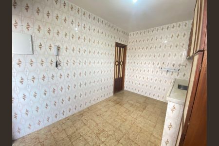 Apartamento à venda com 75m², 2 quartos e 1 vaga