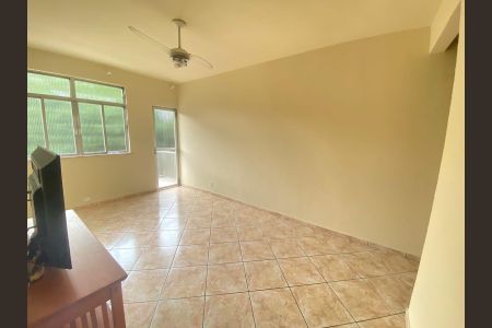 Apartamento à venda com 75m², 2 quartos e 1 vaga