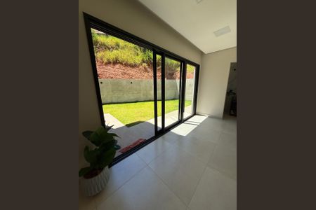 Casa de Condomínio à venda com 3 quartos, 245m² em Loteamento Vale dos Lagos, Várzea Paulista