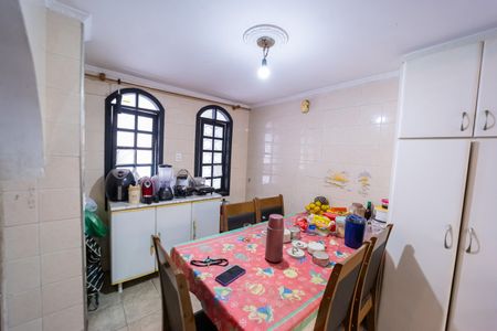 Casa para alugar com 280m², 4 quartos e 2 vagasCozinha