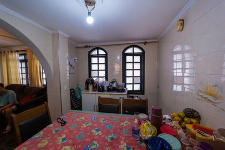 Casa para alugar com 280m², 4 quartos e 2 vagasCozinha