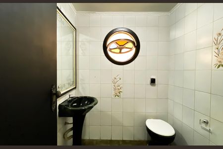 Casa para alugar com 280m², 3 quartos e 2 vagas Casa para alugar com 280m², 3 quartos e 2 vagasLavabo
