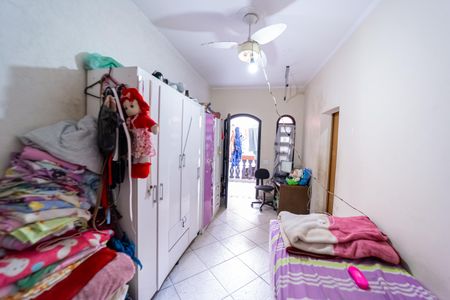 Casa para alugar com 280m², 4 quartos e 2 vagasQuarto