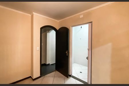 Casa para alugar com 280m², 3 quartos e 2 vagas Casa para alugar com 280m², 3 quartos e 2 vagasSuite 2
