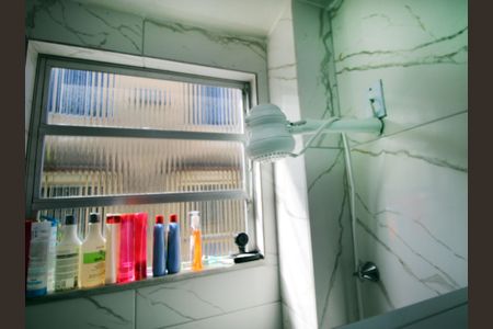 Apartamento à venda com 46m², 1 quarto e sem vagaBanheiro