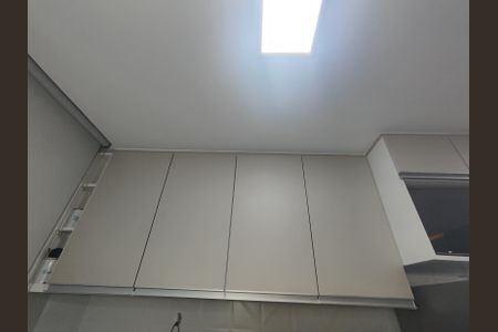 Apartamento à venda com 60m², 2 quartos e 1 vagaSala/Cozinha