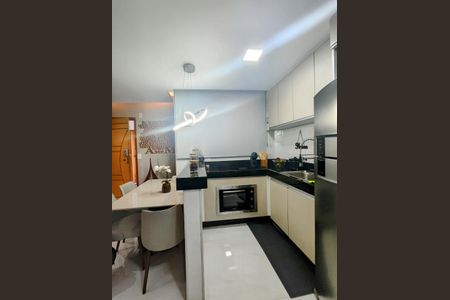 Apartamento à venda com 60m², 2 quartos e 1 vagaSala/Cozinha