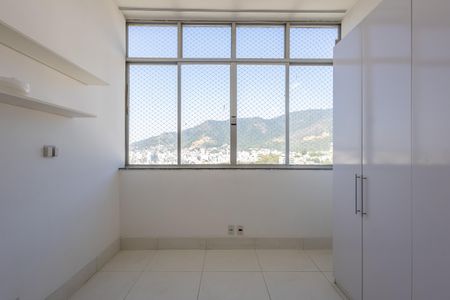 Apartamento à venda com 57m², 2 quartos e 1 vagaQuarto 2