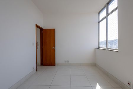 Apartamento à venda com 57m², 2 quartos e 1 vagaQuarto 1