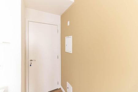 Apartamento para alugar com 28m², 1 quarto e 1 vaga Apartamento para alugar com 28m², 1 quarto e 1 vagaEntrada