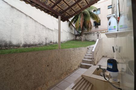 Casa à venda com 323m², 4 quartos e 3 vagasÁrea de Serviço