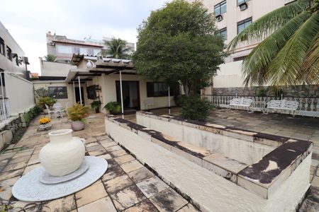 Casa à venda com 323m², 4 quartos e 3 vagasÁrea externa
