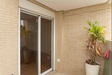 Apartamento à venda com 366m², 4 quartos e 5 vagasVaranda