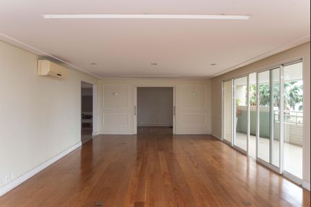 Apartamento à venda com 366m², 4 quartos e 5 vagasSala