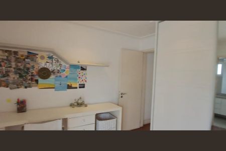 Apartamento à venda com 366m², 4 quartos e 5 vagasQuarto 4 Suíte