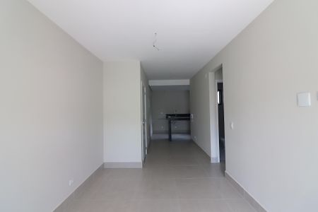 Apartamento para alugar com 67m², 2 quartos e 1 vagaSala 