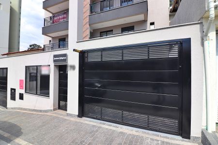 Apartamento para alugar com 67m², 2 quartos e 1 vagaFachada
