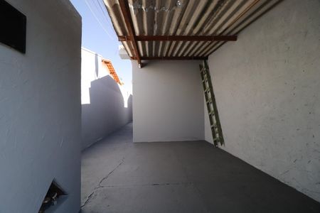 Casa para alugar com 75m², 2 quartos e 1 vagaGaragem