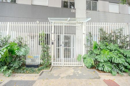 Apartamento à venda com 28m², 1 quarto e sem vagaFachada e portaria