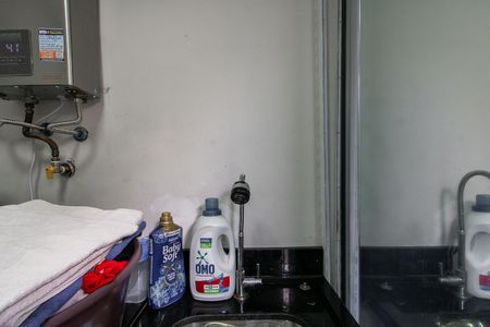 Casa de condomínio à venda com 100m², 3 quartos e 2 vagas Casa de condomínio à venda com 100m², 3 quartos e 2 vagasÁrea de Serviço