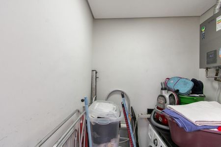 Casa de condomínio à venda com 100m², 3 quartos e 2 vagas Casa de condomínio à venda com 100m², 3 quartos e 2 vagasÁrea de Serviço