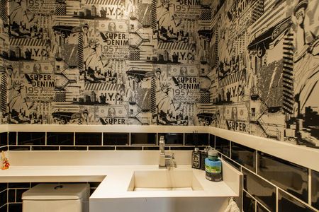 Casa de condomínio à venda com 100m², 3 quartos e 2 vagas Casa de condomínio à venda com 100m², 3 quartos e 2 vagasLavabo