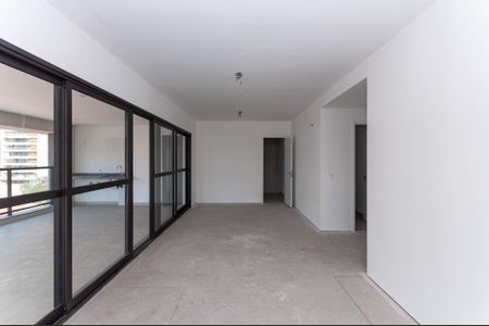 Apartamento à venda com 185m², 4 quartos e 2 vagas Apartamento à venda com 185m², 4 quartos e 2 vagasSala